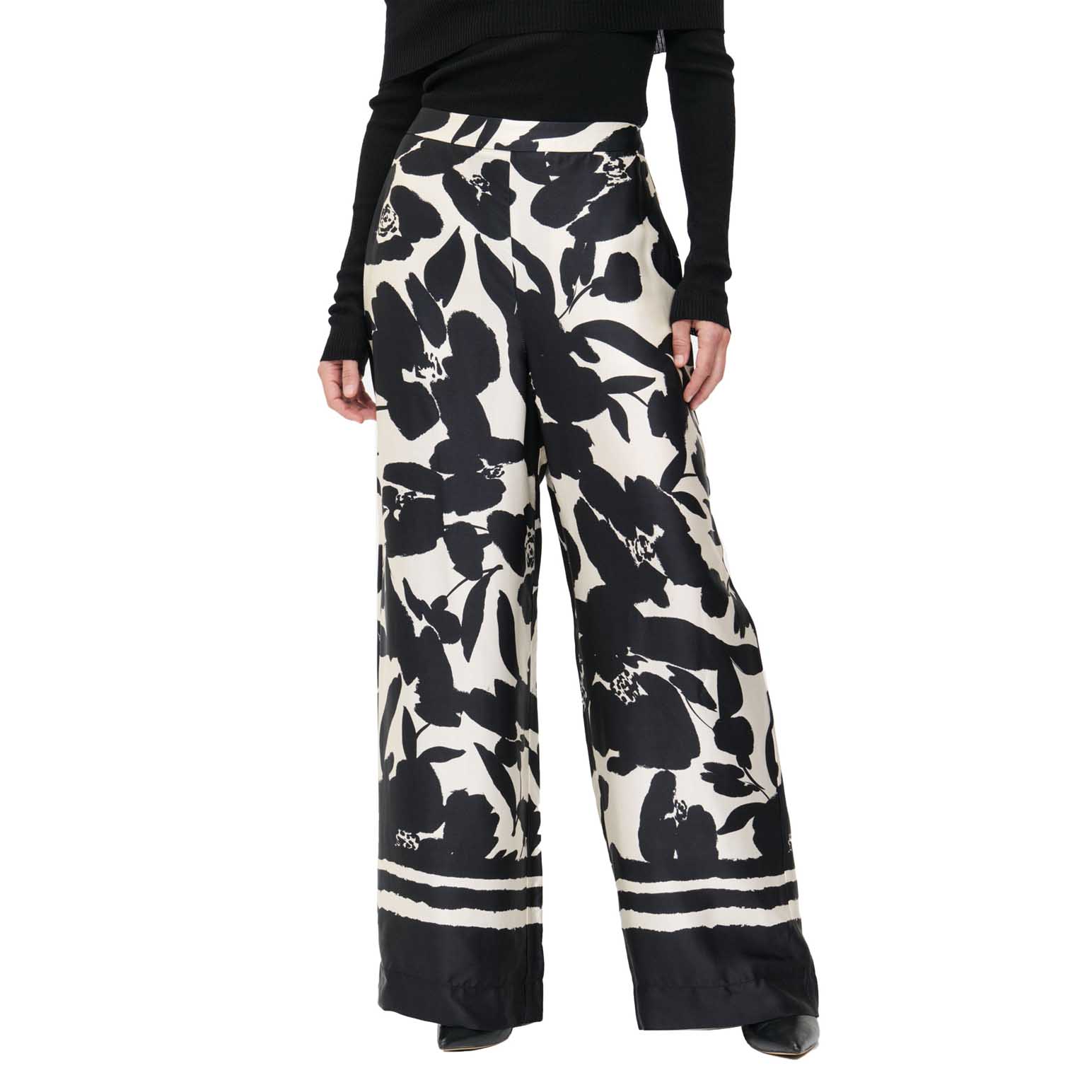 Veronika Maine Noir Gardenia Wide Pant